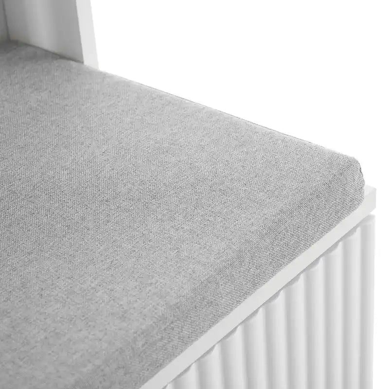 Meuble d'entrée 4-en-1 avec banc capitonné, 8 crochets dorés et portes d'armoire cannelées