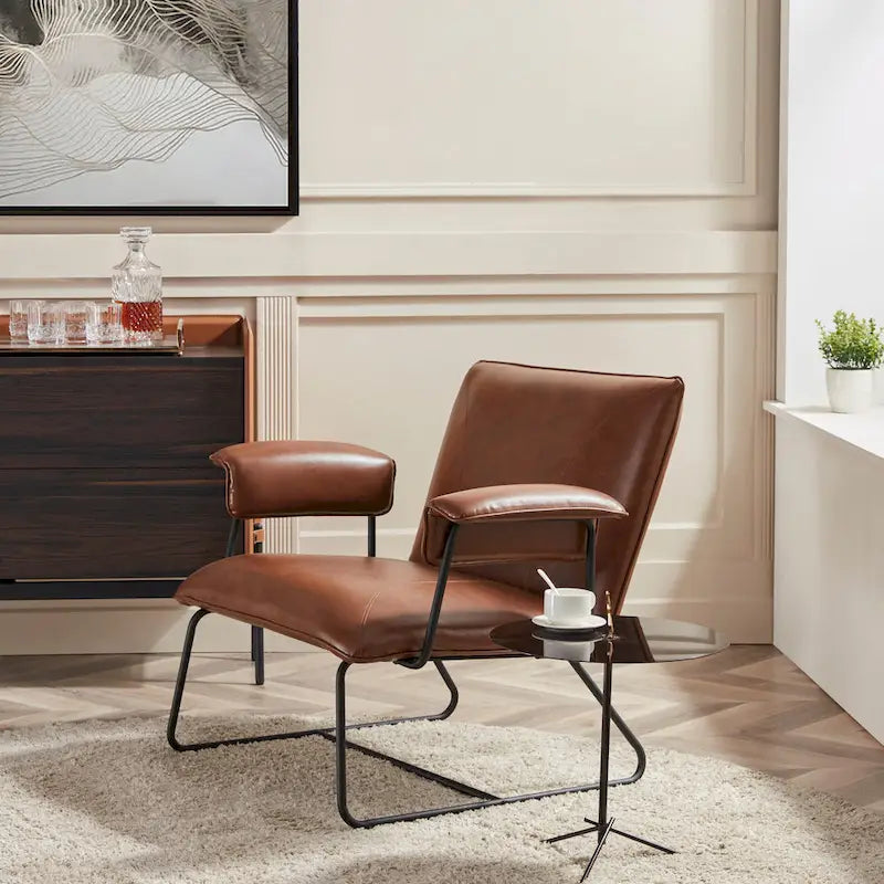 Fauteuil d'appoint en similicuir avec accoudoirs rembourrés
