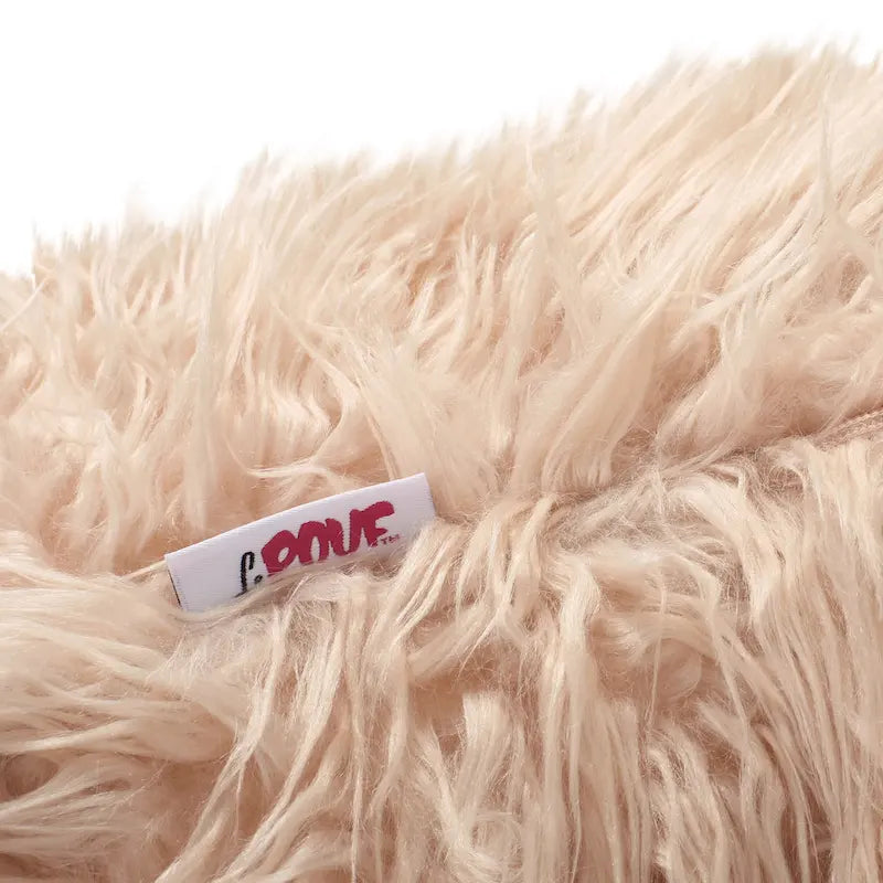 Pouf en fausse fourrure Modern Glam avec housse amovible et rembourrage en mousse haute densité