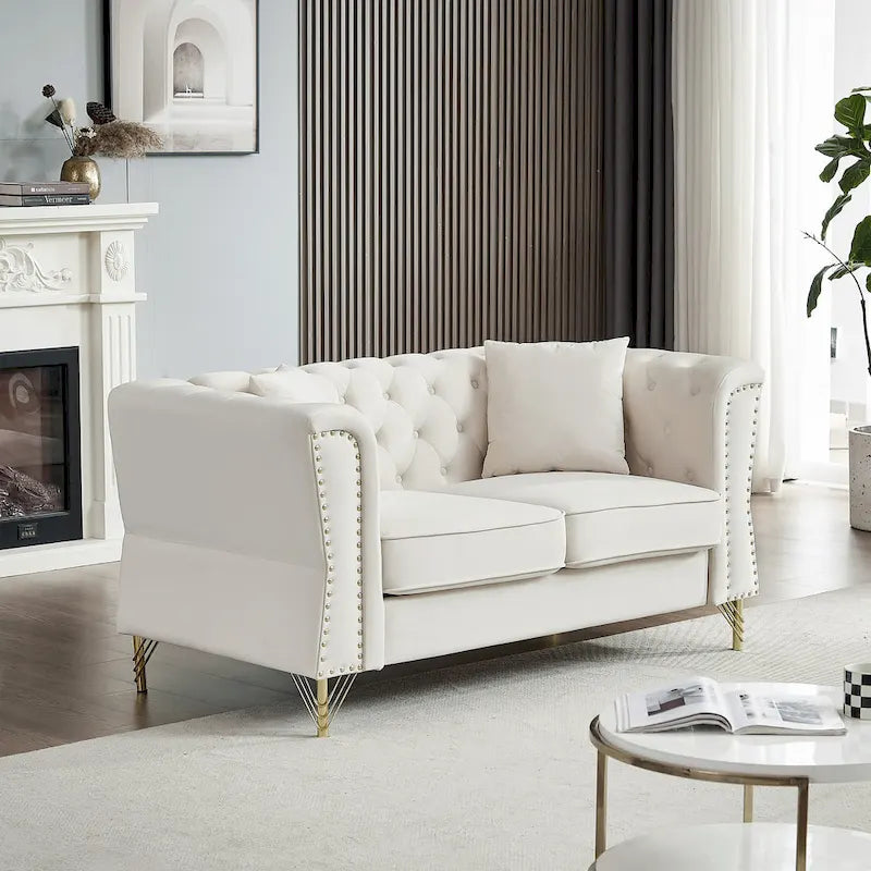 Causeuse Chesterfield en velours avec capitonnage, garniture cloutée et coussins à ressorts