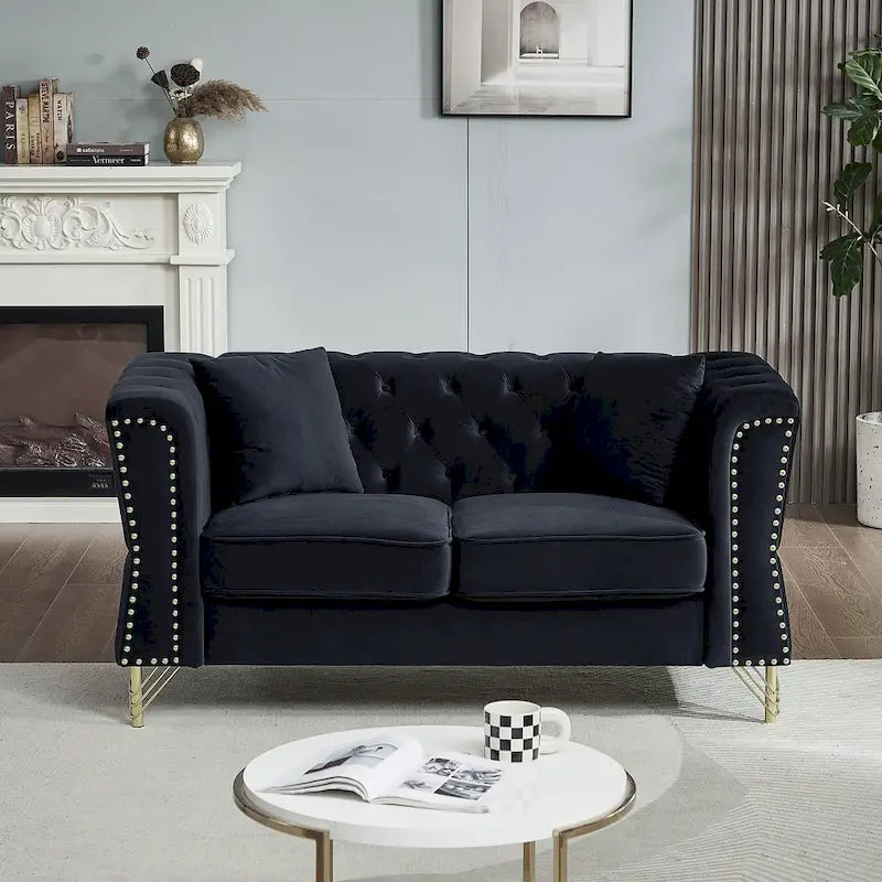 Causeuse Chesterfield en velours avec capitonnage, garniture cloutée et coussins à ressorts