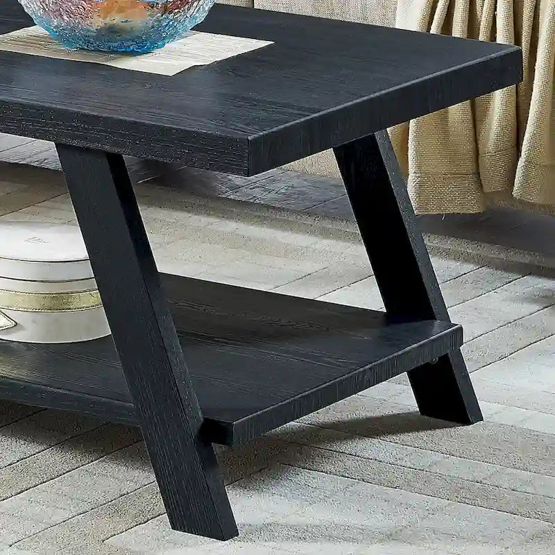 Table basse rectangulaire moderne et large avec pieds évasés et étagère de rangement inférieure