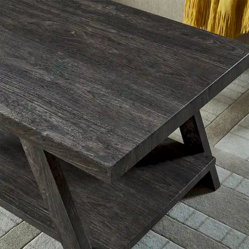 Table basse rectangulaire moderne et large avec pieds évasés et étagère de rangement inférieure